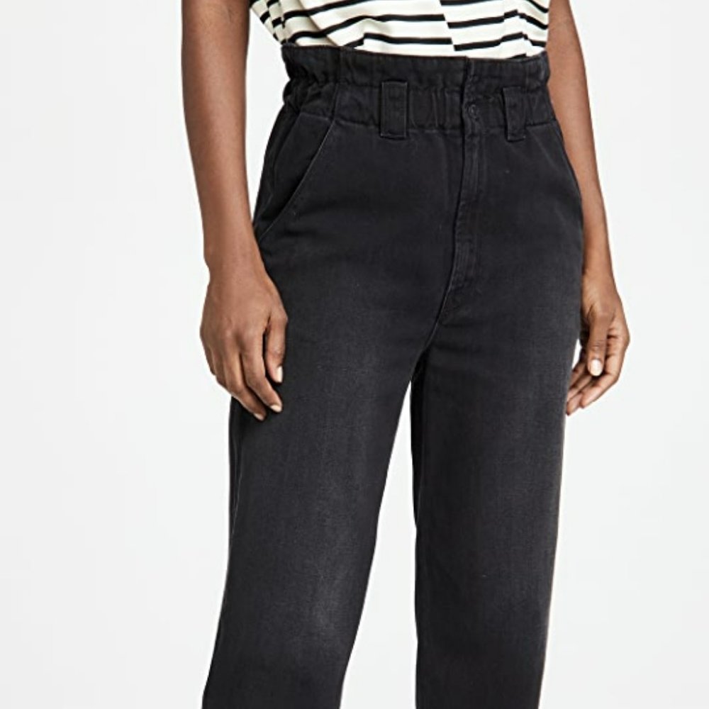 MOTHER The Yoyo Ruffle Greaser Ankle Jeans in Blackout